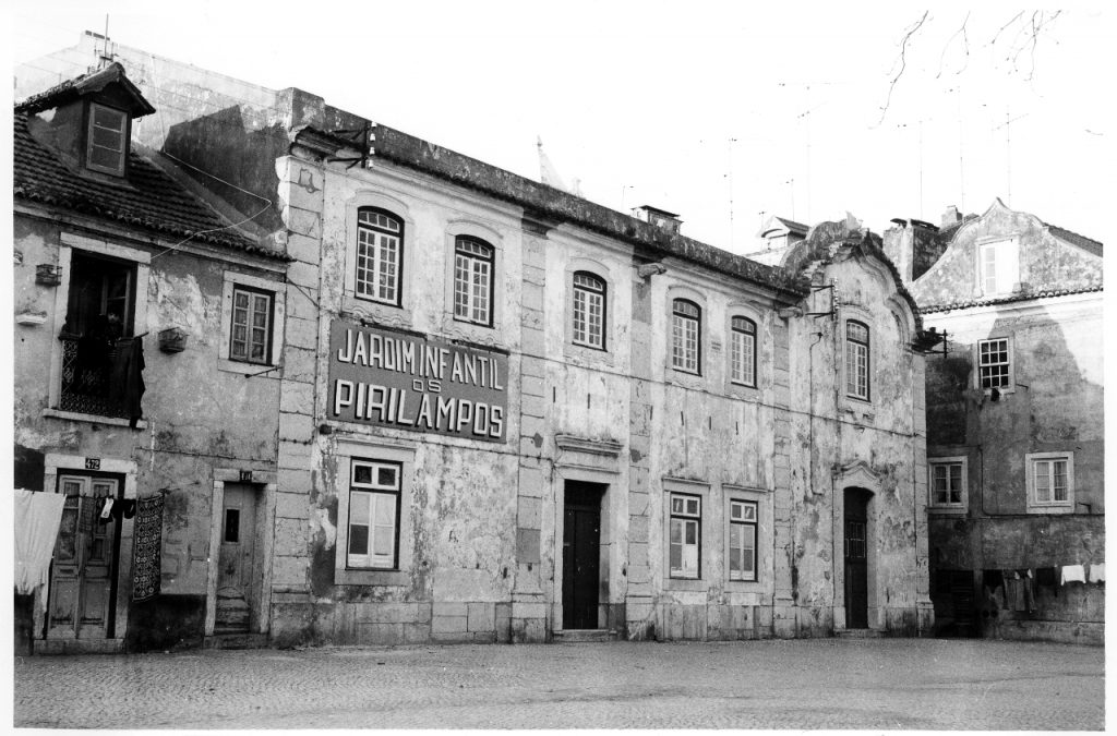 Jardim de Infância Pirilampos - Casa da- Baía
