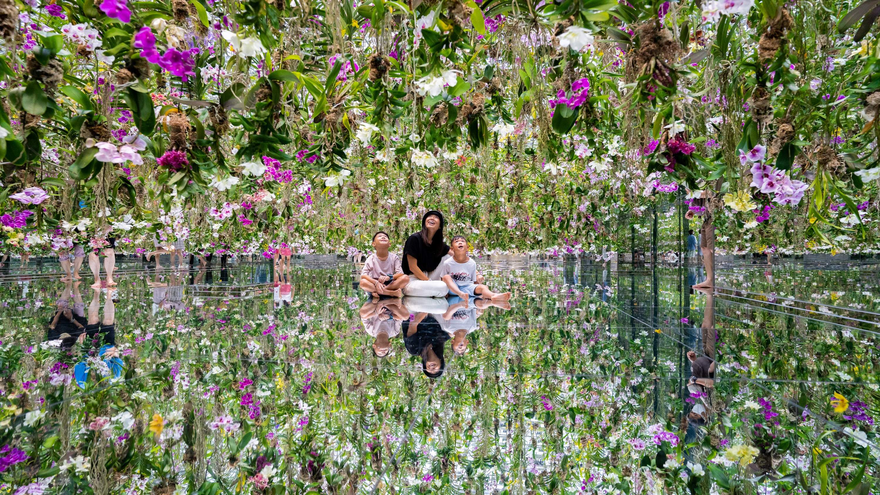 teamLab,Planets