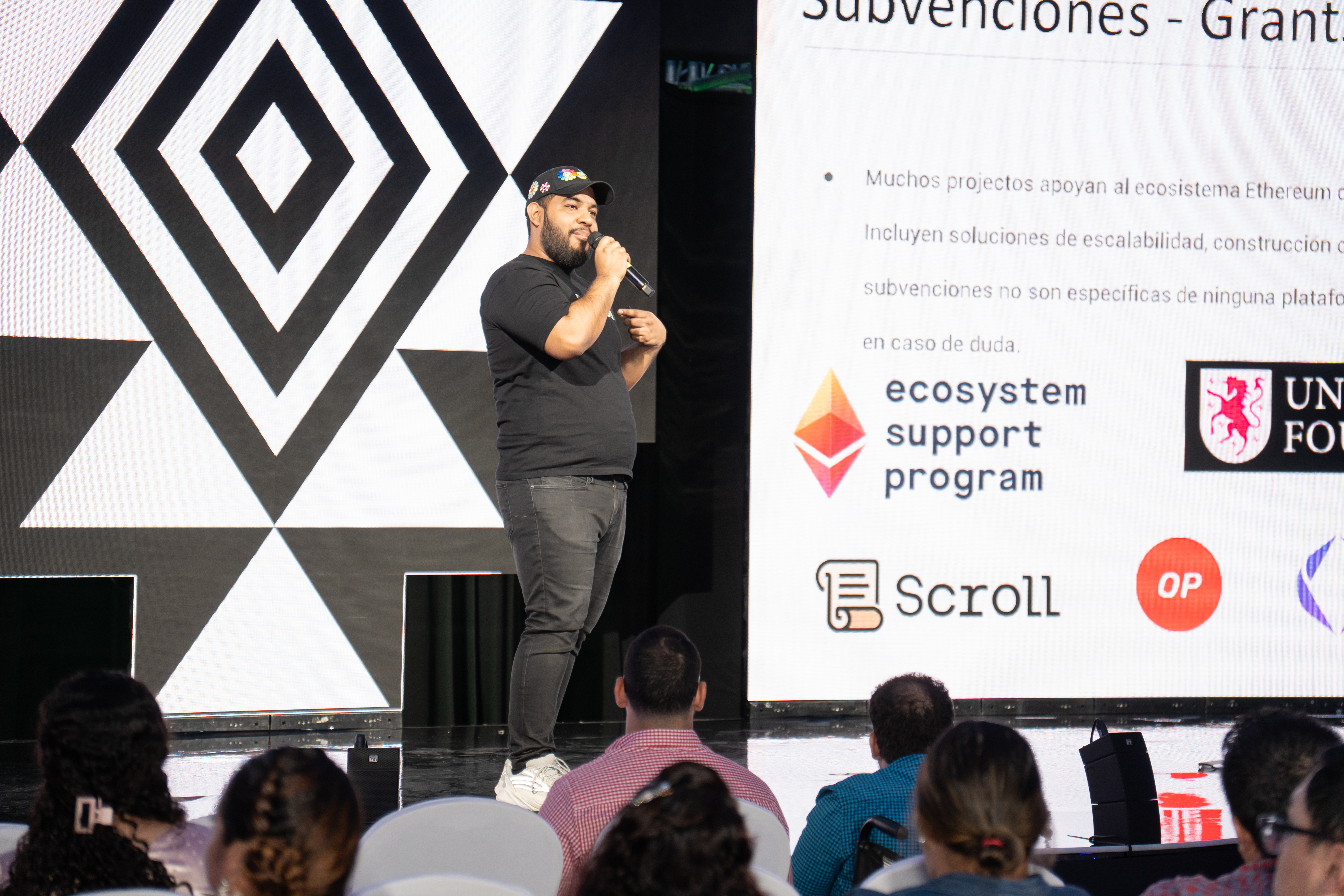 Cris Lema, from Scroll, main sponsor of ETH Latam