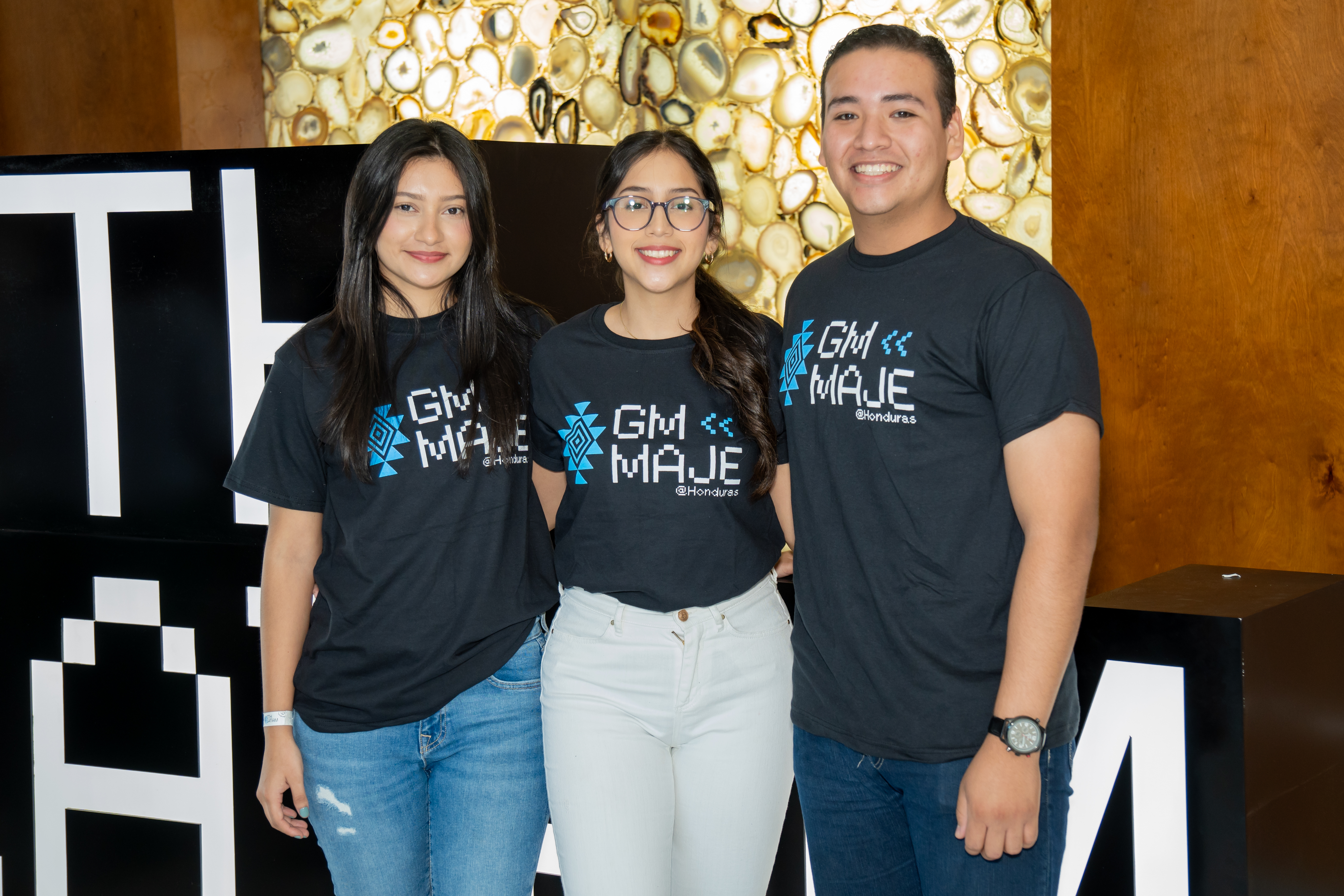 Volunteers from ETH Latam Honduras.