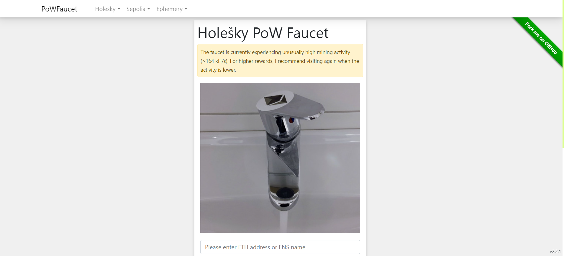 https://holesky-faucet.pk910.de/