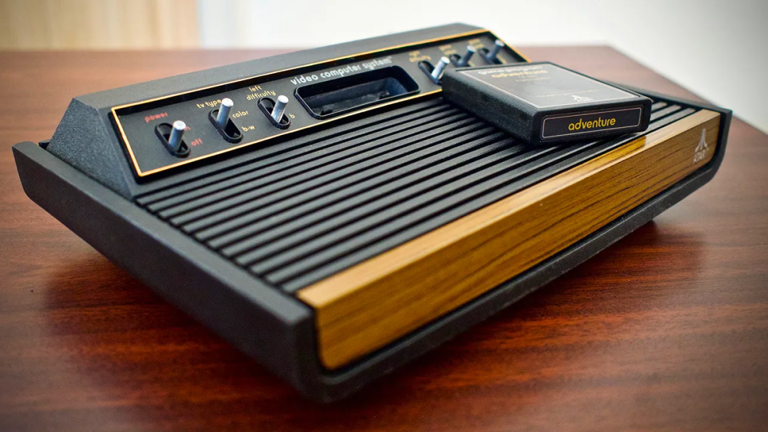 Atari 2600 的设计美学比 PS5 看起来更好。图源：Jamie Lendino