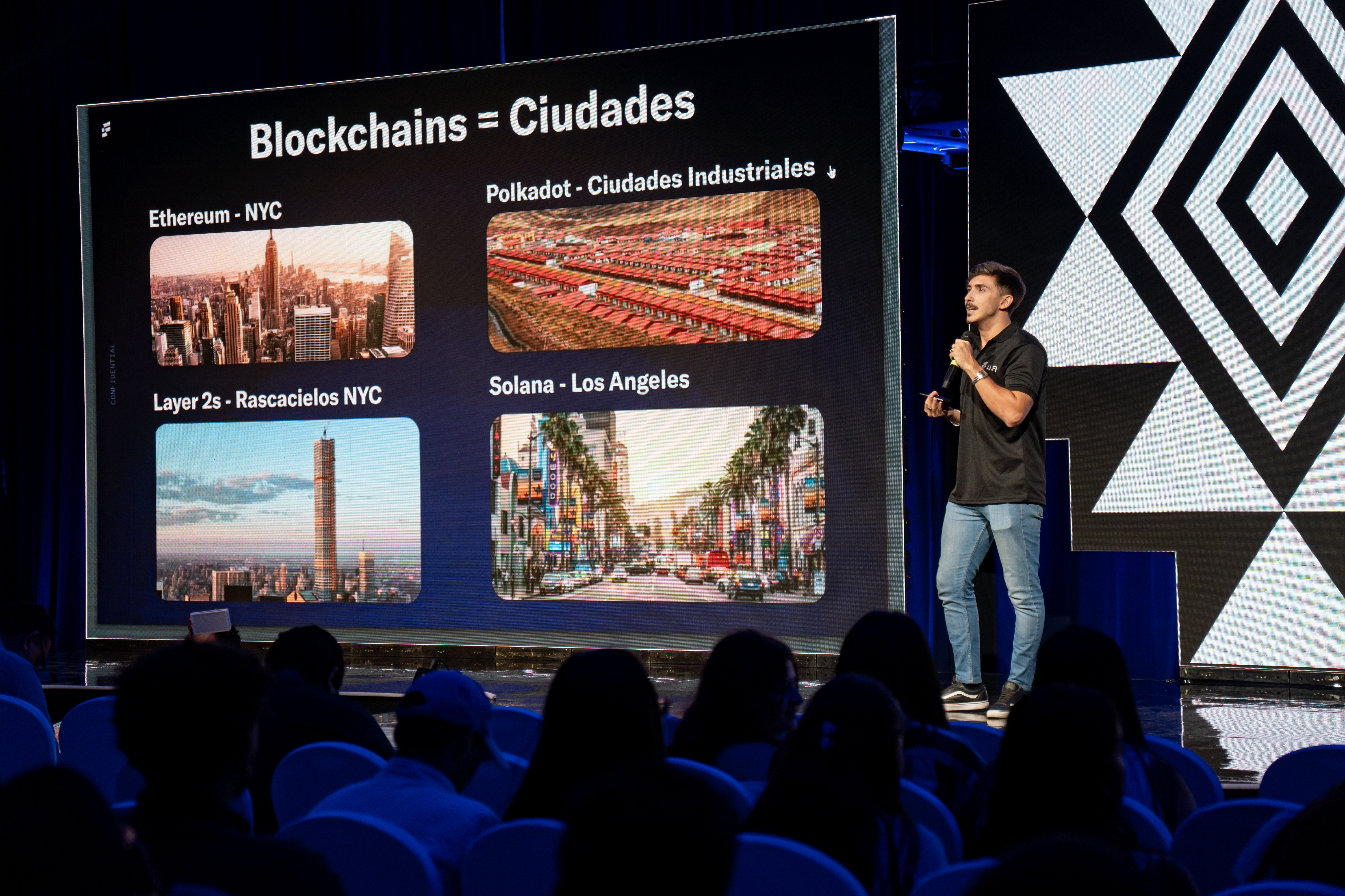 Julian Morla, from Li-Fi, explains the role of bridges between blockchains.